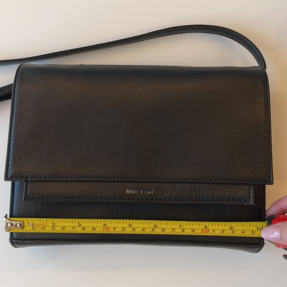 Matt and Nat Crossbody Bag - Picture 4 of 5